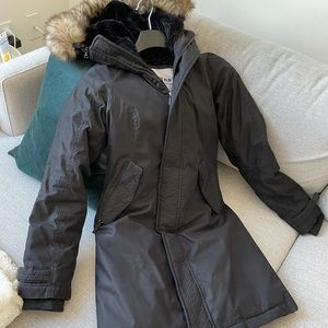 Aritzia (TNA) Vegan Winter Jacket